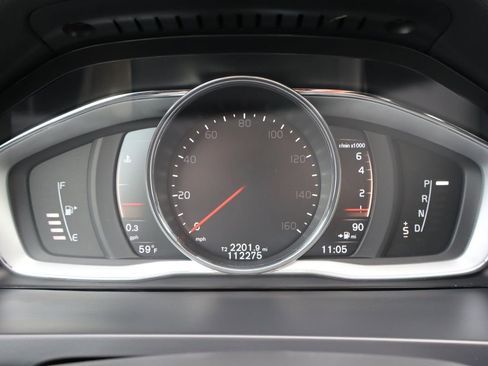 Used 2018 Volvo V60 T5 Cross Country w/ Convenience Package image 34