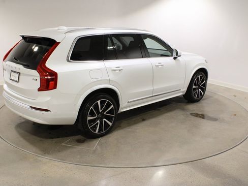 Used 2024 Volvo XC90 B6 Plus w/ Protection Package image 5