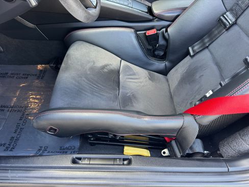 Used 2019 Porsche 911 Carrera image 32