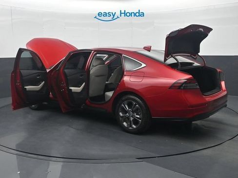 Used 2023 Honda Accord EX image 39