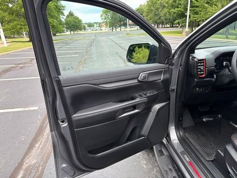Certified 2025 Ford Ranger Raptor AWD/4WD image 34