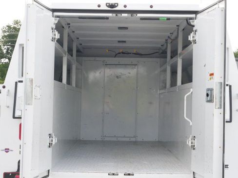Used 2024 Chevrolet Express 3500 w/ Power Convenience Package RWD image 27