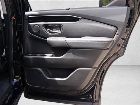 Certified 2023 Honda Pilot EX-L image 26