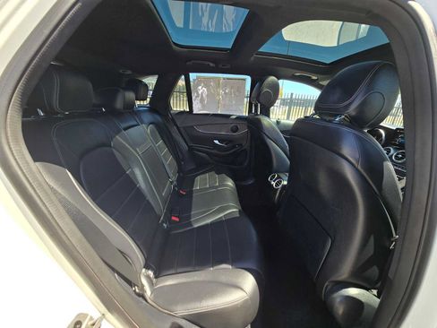 Used 2022 Mercedes-Benz GLC 300 image 13