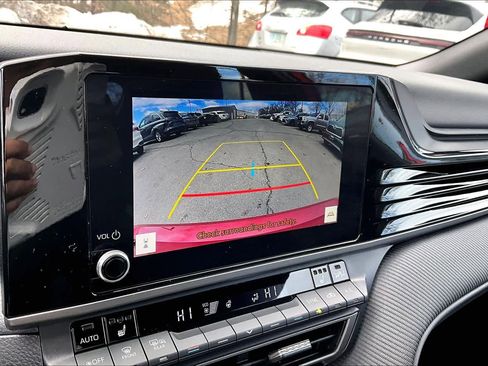 Certified 2026 Toyota Camry SE w/ Convenience Package image 28