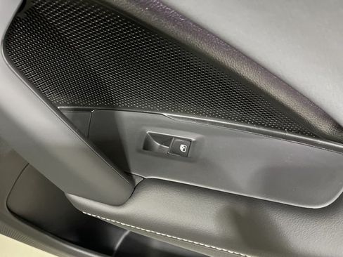 New 2026 Volkswagen Tiguan SE R-Line AWD/4WD image 39