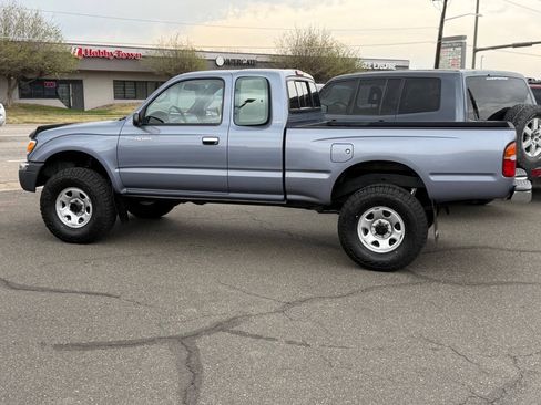 Used 1998 Toyota Tacoma 4x4 Xtracab image 11