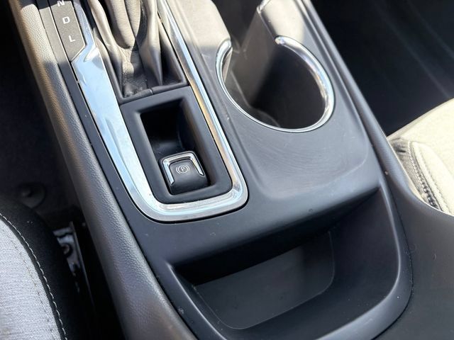 Used 2023 Chevrolet Equinox LT w/ Driver Convenience Package AWD/4WD image 23
