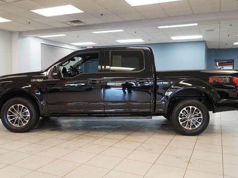 Used 2018 Ford F150 4x4 SuperCrew image 2