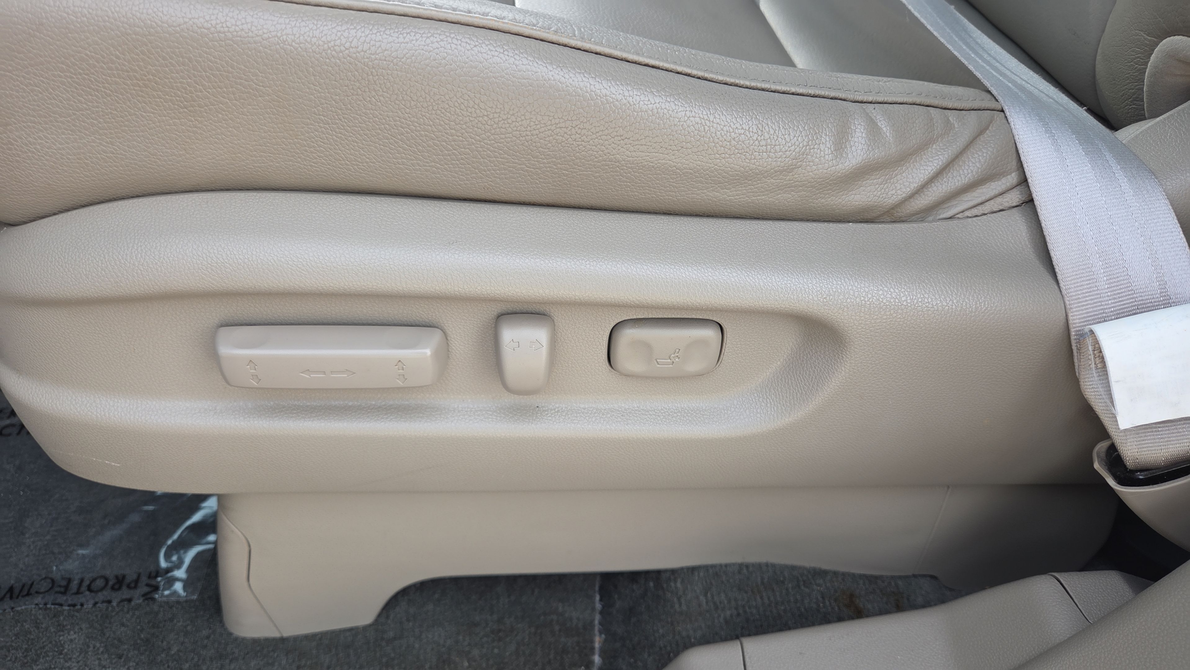 Used 2016 Honda Odyssey Touring Elite image 10