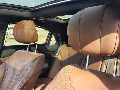 Used 2018 Mercedes-Benz S 560 Sedan image 69