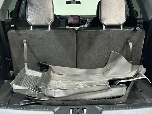 Used 2023 Ford Explorer XLT w/ Equipment Group 202A image 32