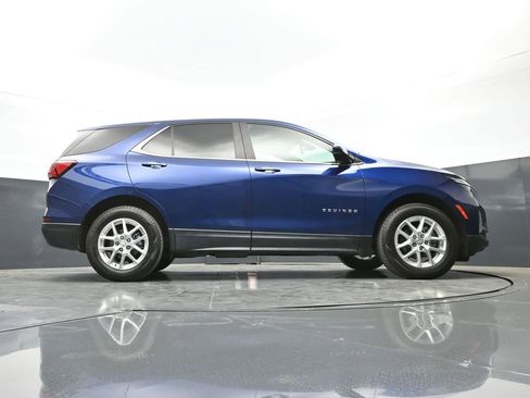 Used 2022 Chevrolet Equinox LT FWD image 40