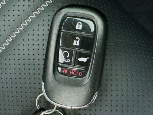 Used 2024 Honda HR-V EX-L image 38