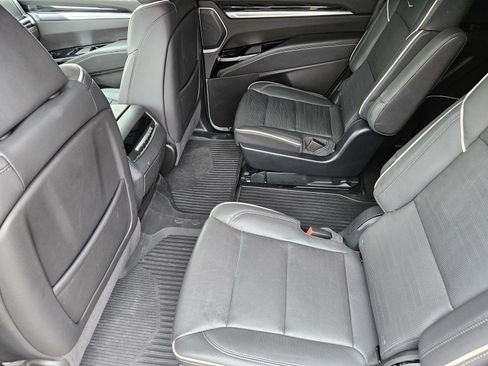 Certified 2025 Cadillac Escalade Sport w/ LPO, Floor Liner Package image 31