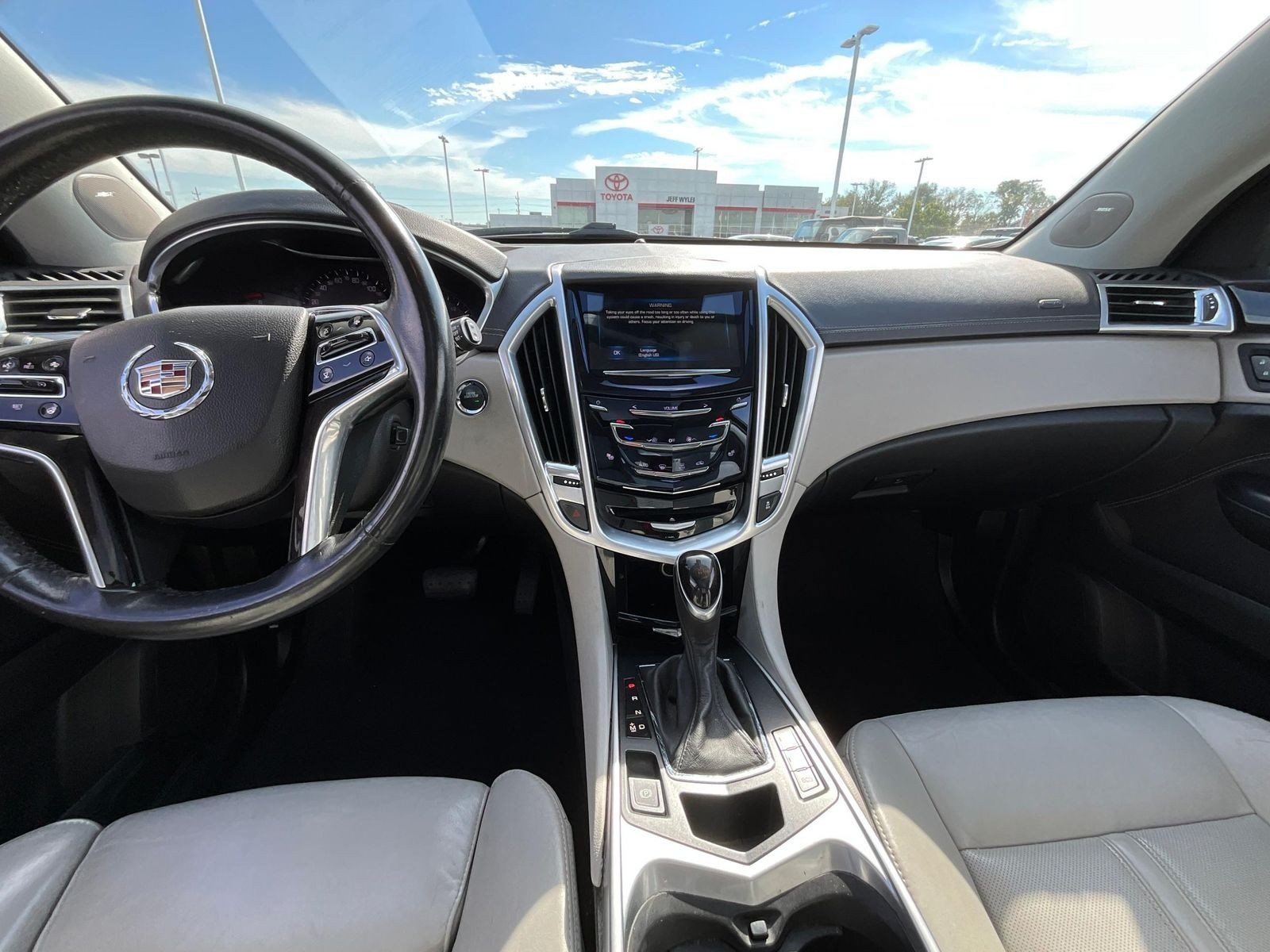Used 2013 Cadillac SRX Performance w/ Driver Awareness Package FWD image 9