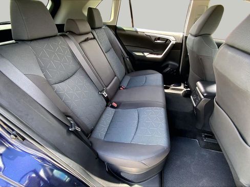 Used 2025 Toyota RAV4 XLE w/ Convenience Package AWD/4WD image 19
