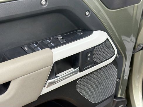 Used 2021 Land Rover Defender 110 S image 22