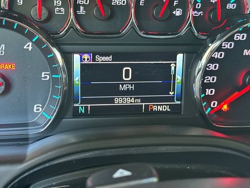 Used 2019 Chevrolet Tahoe LT RWD image 23