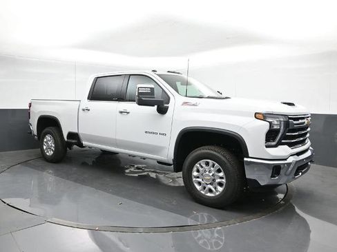 New 2026 Chevrolet Silverado 2500 LTZ w/ LTZ Plus Package image 7