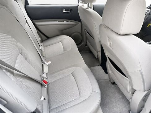 Used 2011 Nissan Rogue SV AWD/4WD image 12