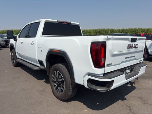 Used 2022 GMC Sierra 2500 AT4 w/ Gooseneck/5TH Wheel Package AWD/4WD image 18