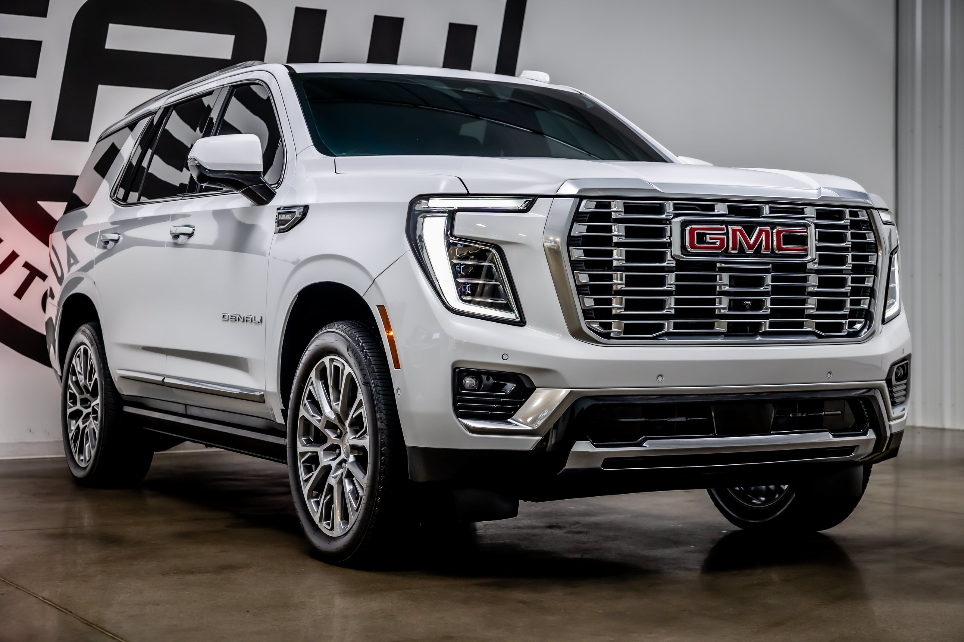 Used 2026 GMC Yukon Denali w/ Denali Reserve Package AWD/4WD image 29