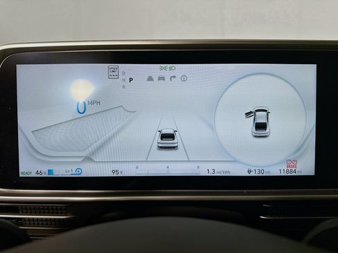Used 2024 Hyundai Ioniq 6 SE RWD image 19