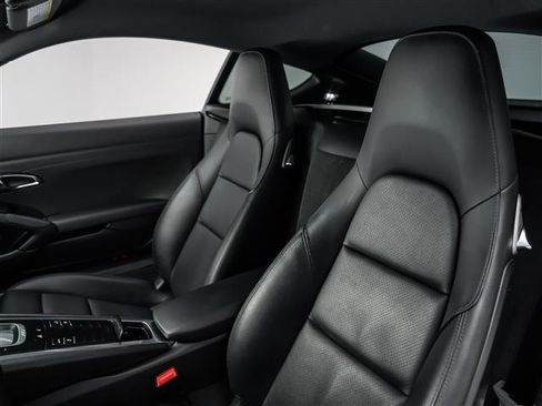 Used 2018 Porsche 718 Cayman Base image 5