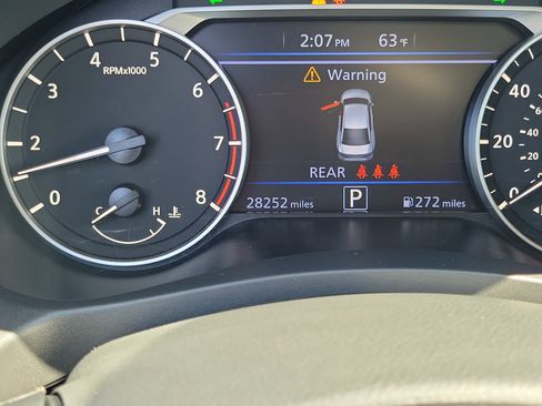 Used 2025 Nissan Altima 2.5 SV image 25