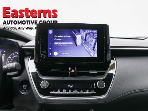 Used 2024 Toyota Corolla Cross LE FWD image 12