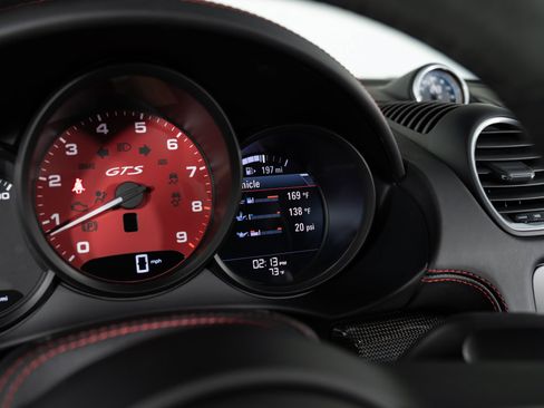 Used 2025 Porsche 718 Cayman GTS RWD image 35
