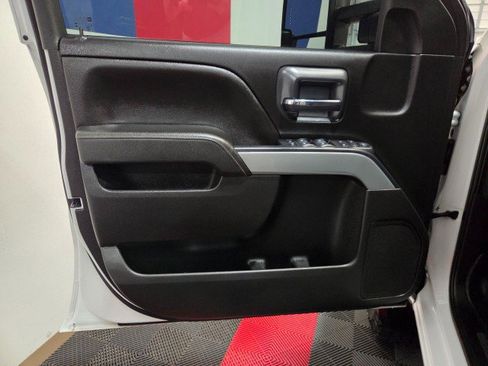 Used 2016 Chevrolet Silverado 2500 LT w/ LT Convenience Package image 31