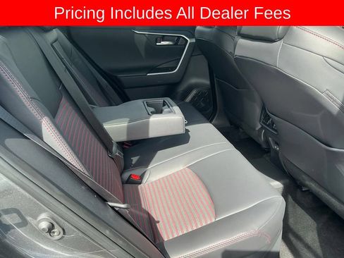 Used 2025 Toyota RAV4 XSE w/ Weather Package AWD/4WD image 20