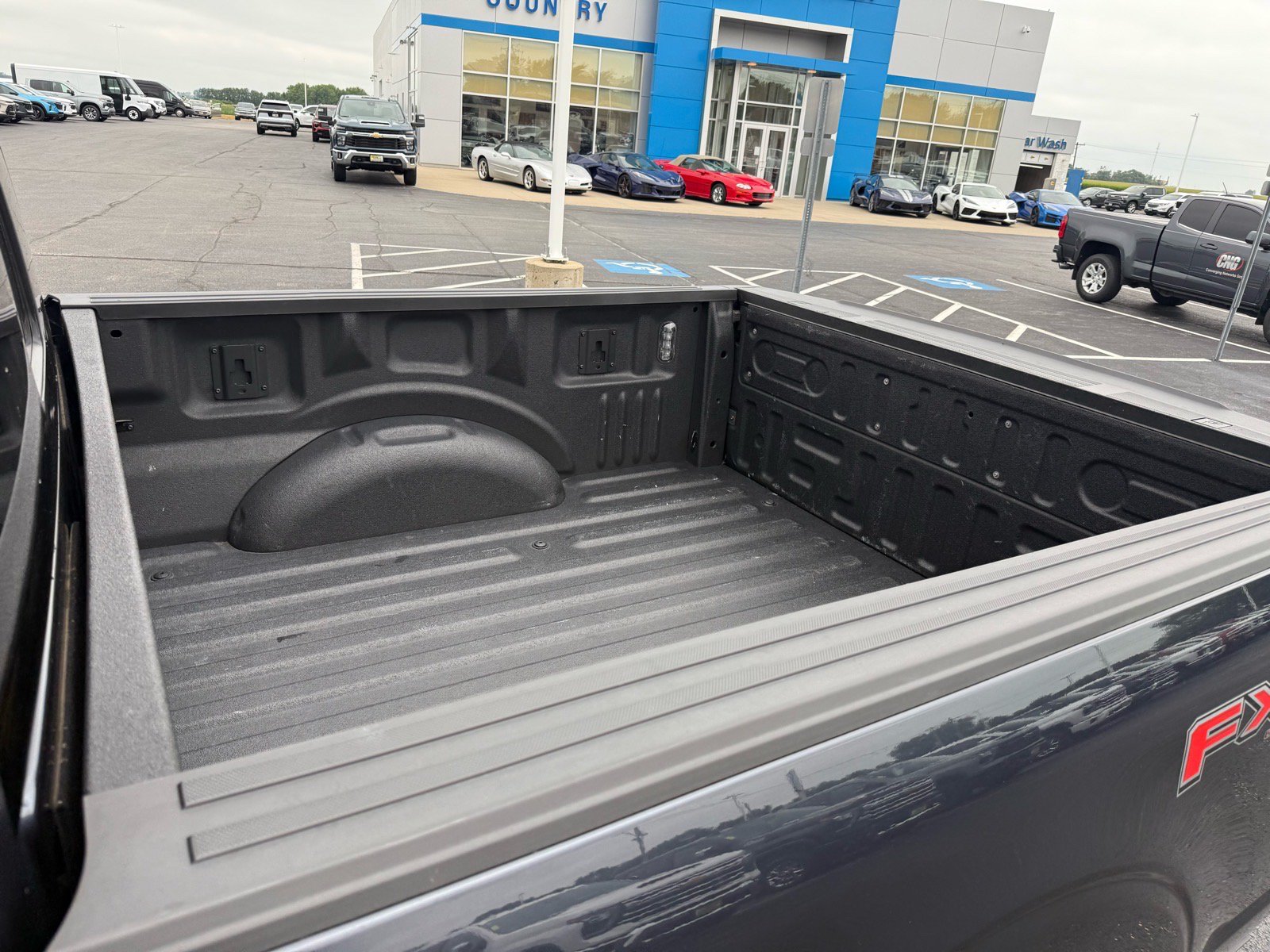 Used 2021 Ford F150 Lariat AWD/4WD image 11