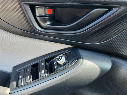 Used 2021 Subaru Crosstrek 2.0i Premium image 21