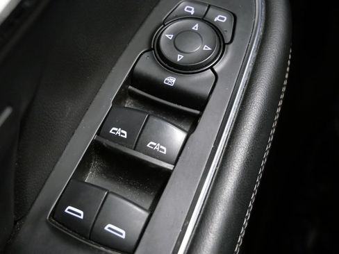 Used 2023 Buick Envision Essence w/ Sport Touring Package AWD/4WD image 14