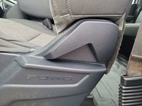 Used 2023 Ford F150 XL w/ Trailer Tow Package image 26