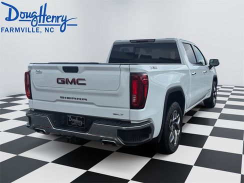 Used 2023 GMC Sierra 1500 SLT w/ SLT Convenience Package image 5