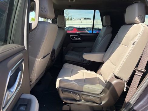 Used 2024 Chevrolet Tahoe Z71 w/ Z71 Off-Road Package image 32