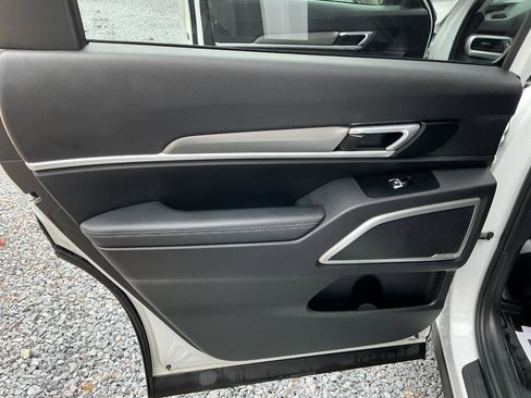 Used 2020 Kia Telluride S image 16