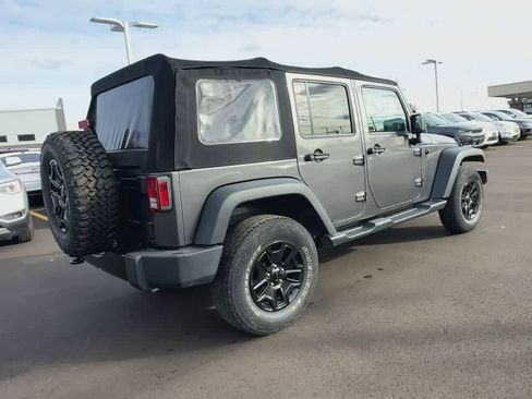 Used 2017 Jeep Wrangler Unlimited Sport image 8