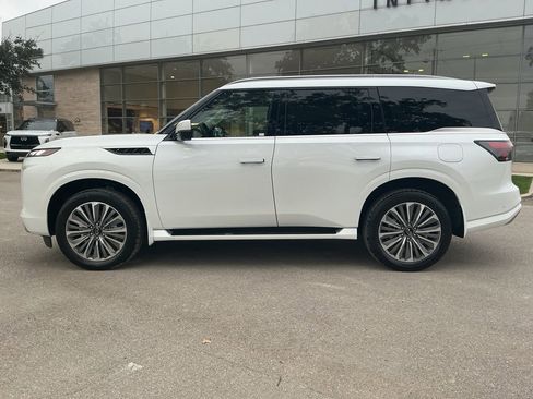 New 2026 INFINITI QX80 Luxe w/ Cargo Package image 8