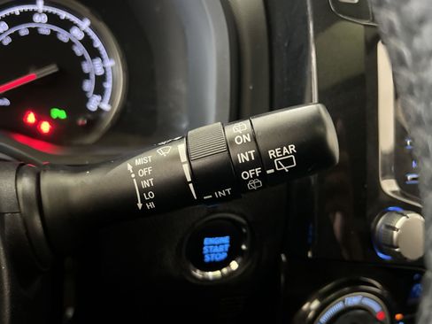 Used 2020 Toyota 4Runner Nightshade AWD/4WD image 36