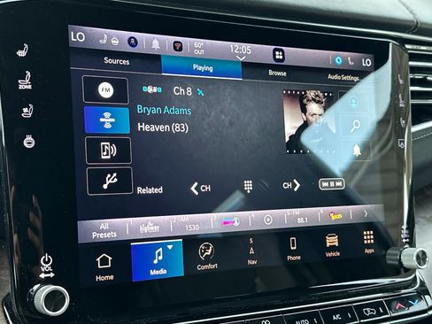 Certified 2024 Jeep Grand Wagoneer L Base image 19