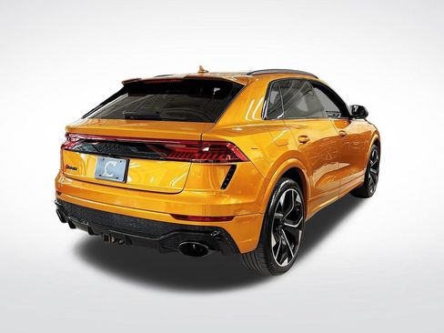 Used 2024 Audi RS Q8 w/ Black Optic Package AWD/4WD image 5