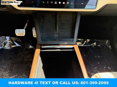 Used 2023 Tesla Model X AWD/4WD image 21