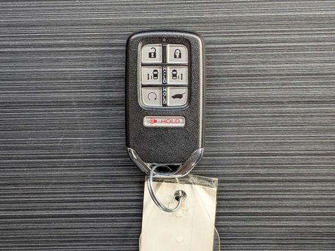 Used 2021 Honda Odyssey EX-L image 32