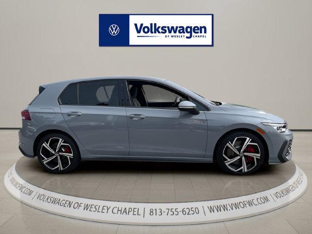 New 2026 Volkswagen GTI SE FWD image 8