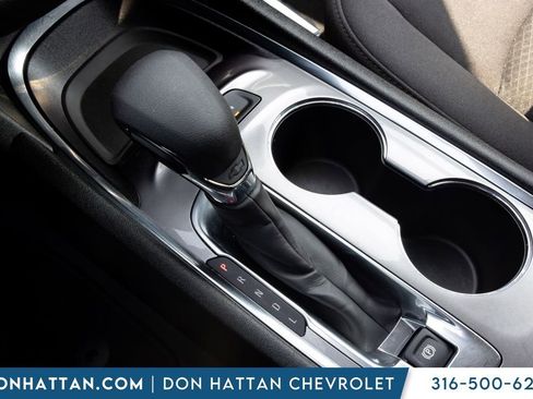 Used 2024 Chevrolet Malibu LT FWD image 13